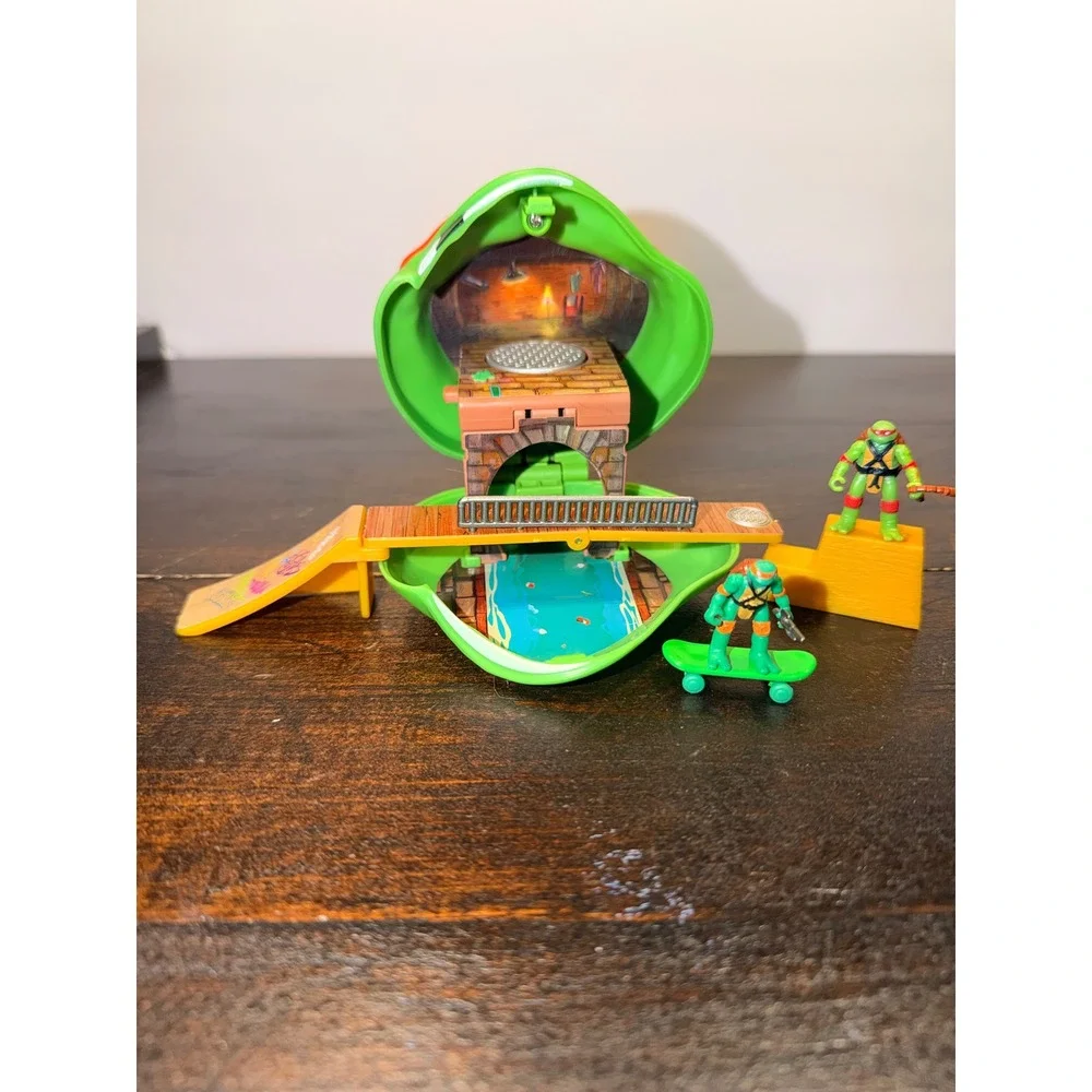 Playmates Toys no stains